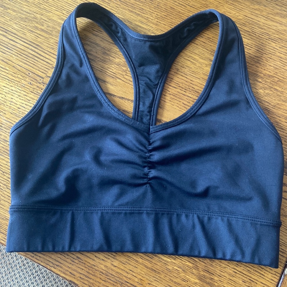 GAP Fit Eclipse Sports Bra